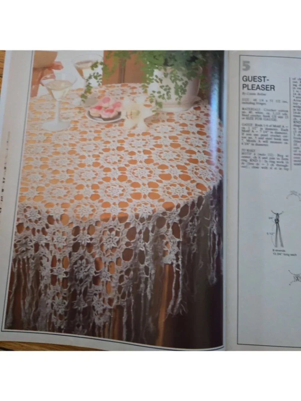 Magic Crochet Magazine June 1988 Number 54  Bedspread, Tablecloth, Filet